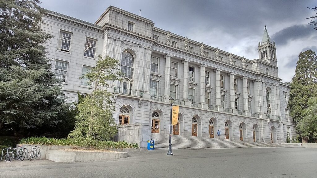 building on UC Berkeley Campus